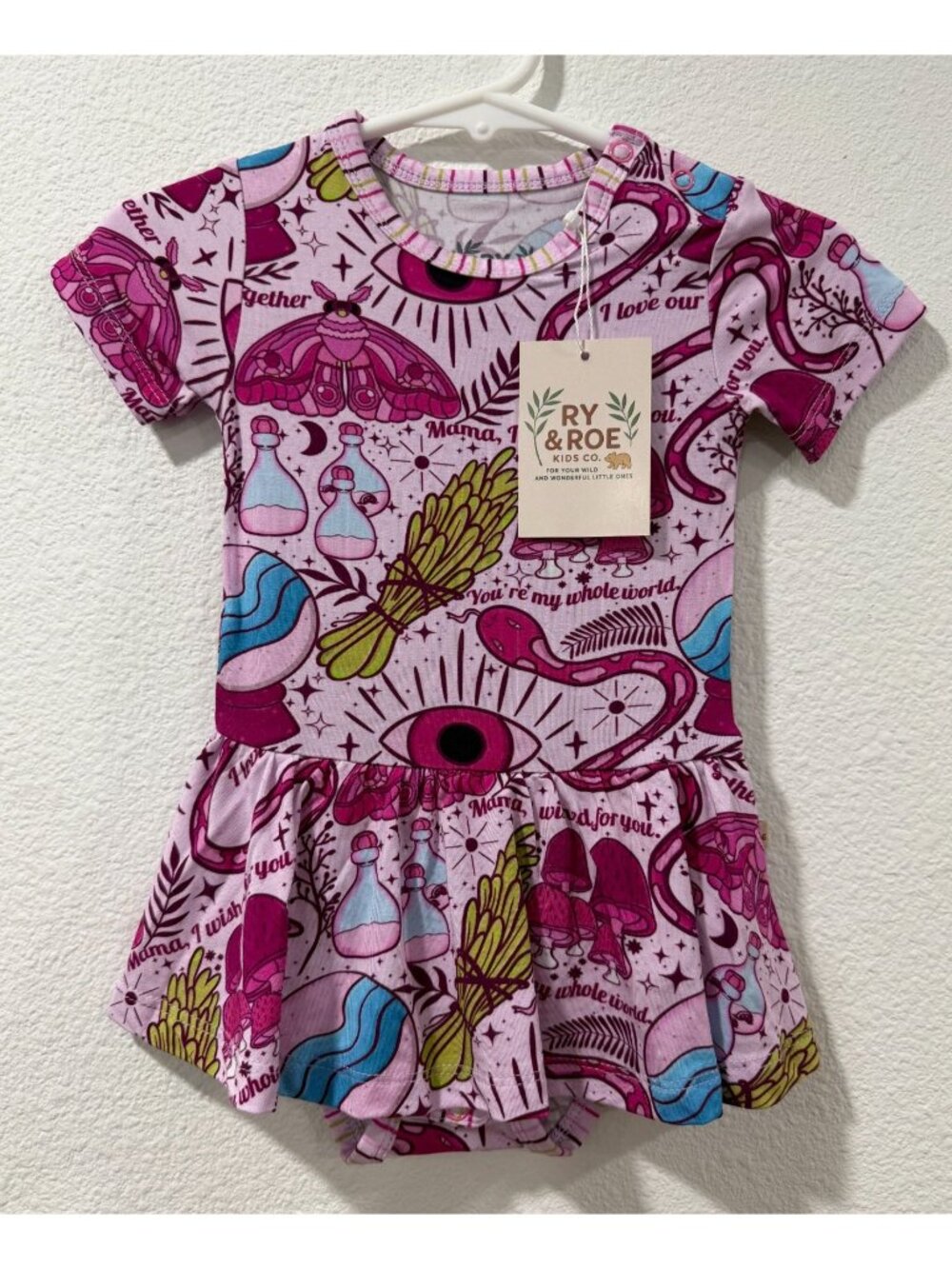 Ry & Roe Kids Co Mom Affirmations Short Sleeve Bodysuit Twirl Romper Magical The
